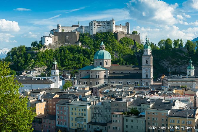 2-Hour Private Salzburg City Highlights Tour - Mozart’s Residence: finishing the music thread