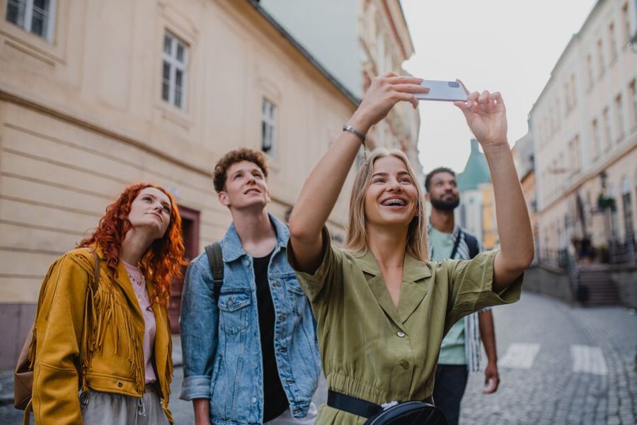 3D Salzburg: Unique VR-Tour - Price and Value: $32 for VR Glasses, TimeTour, and a Guided Walk