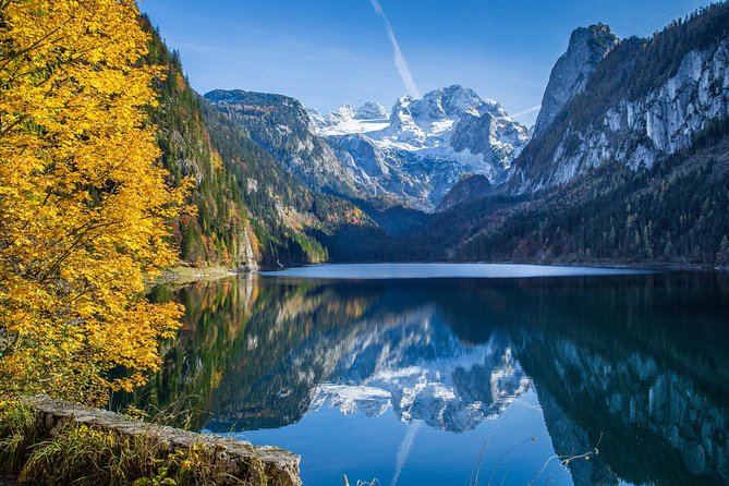 Eagle's Nest and Hallstatt Private Tour from Salzburg - Gosauseen: A Quick Dachstein Glacier Backdrop Reset