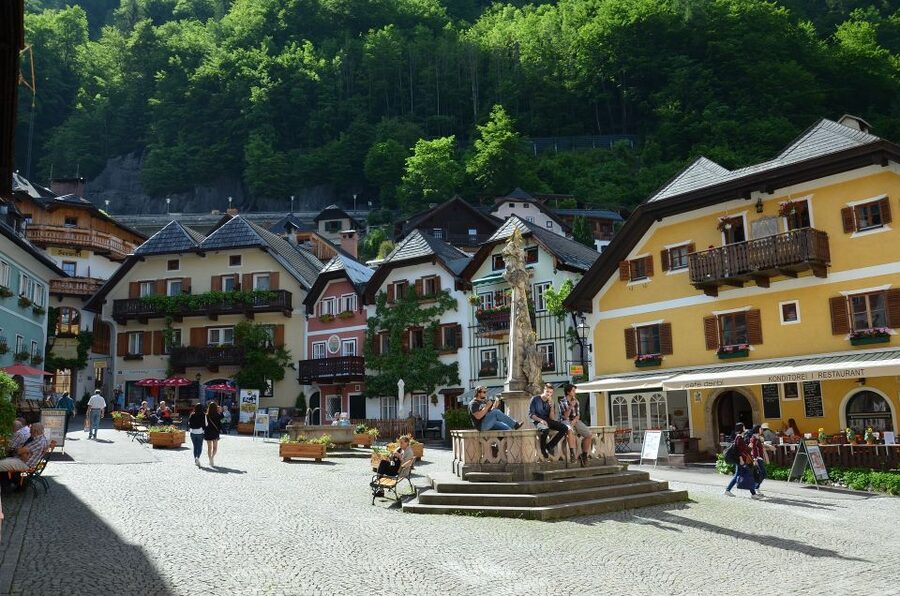 From Vienna: Hallstatt Day Trip with Hotel Pickup - Vienna-to-Hallstatt: why the hotel pickup is the smart part