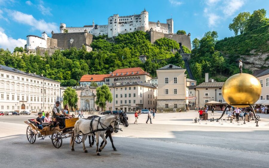 From Vienna: Salzburg and Alpine Lakes Full-Day Trip - Should you book this Vienna to Salzburg and Alpine Lakes full-day trip?