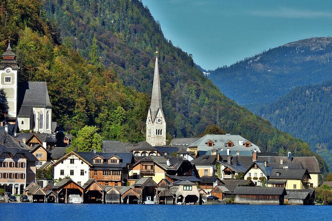 Full-Day Minivan Tour From Salzburg to Hallstatt with 5 Fingers,Lakes&Mountains - The return route: ski-resort passes, Golling, and the salt-mine story