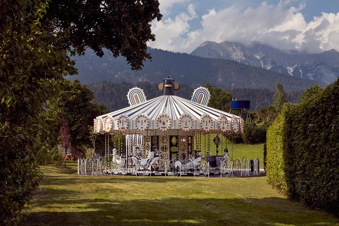 Innsbruck and Swarovski Crystal Worlds Private Tour from Salzburg - Swarovski Crystal Worlds: what the underground show feels like