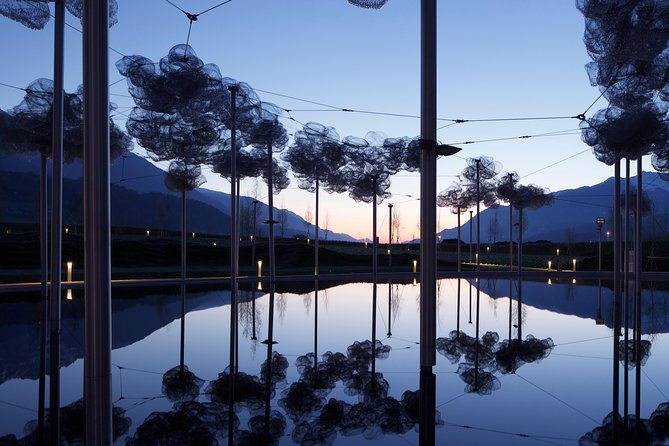 Innsbruck and Swarovski Crystal Worlds Private Tour from Salzburg - Getting the timing right: how the 10 hours usually play out