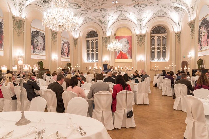 Mozart Dinner Concert in Salzburg - Seating Reality: Shared Tables, Sightlines, and Solo Dining