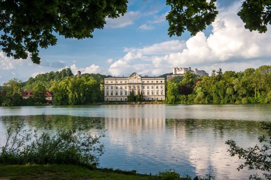 Original Sound of Music Tour with Schnitzel + Noodles - Key things I’d circle before you go