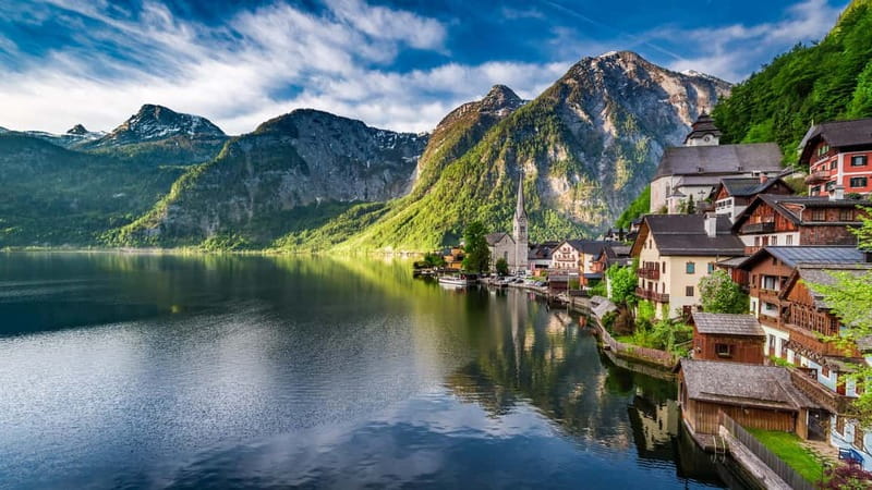 Private day trip from Salzburg to St. Gilgen & Hallstatt - Should you book this Salzburg to St. Gilgen and Hallstatt day trip?