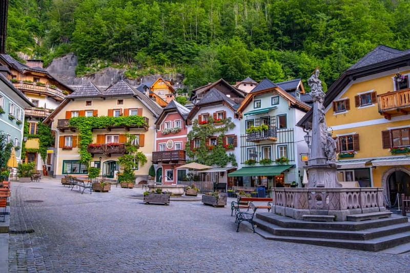 Private day trip from Salzburg to St. Gilgen & Hallstatt - Who this private Salzburg day trip suits best