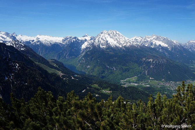 Private Half-Day Eagle Nest Tour from Salzburg - Berchtesgaden: a short Alpine village taste