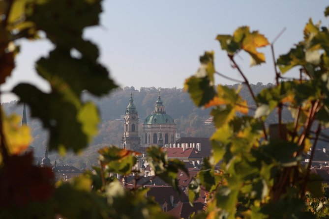Private Scenic Transfer from Salzburg to Prague with 4h of Sightseeing - FAQ