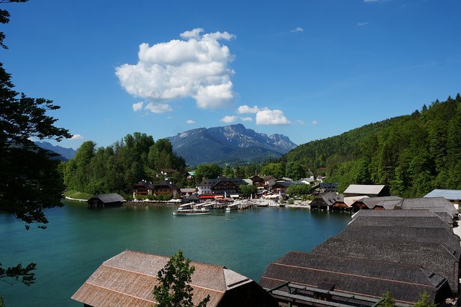 Private Tour: Eagle's Nest and Bavarian Alps Tour from Salzburg - Guides can change the tone of this day