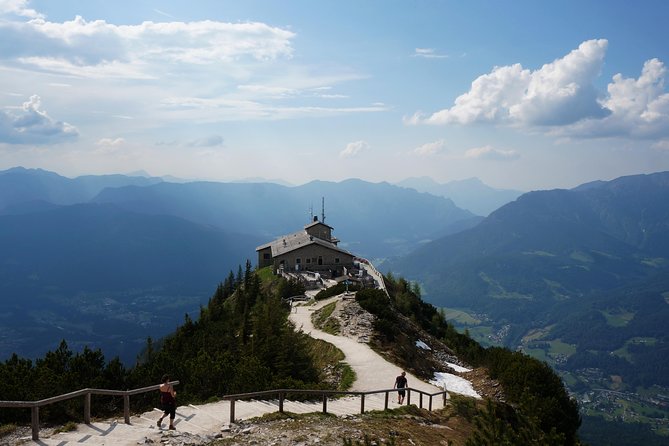 Private Tour: Eagle's Nest and Bavarian Alps Tour from Salzburg - Berchtesgaden: a short alpine reset after WWII sites