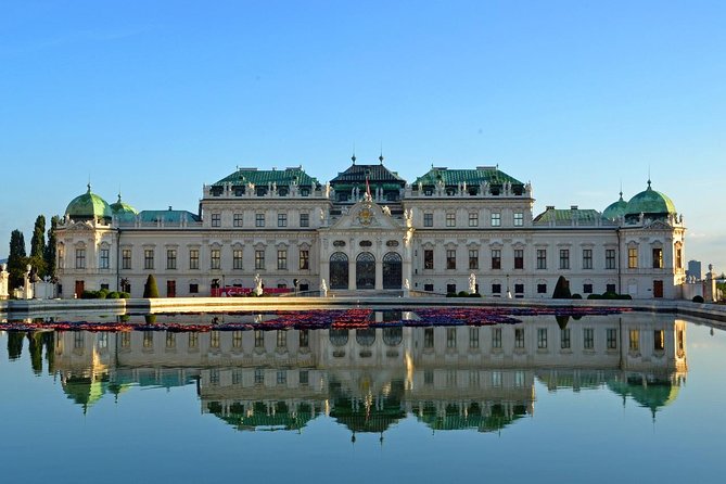 Private transfer from Salzburg to Vienna, 2 hours for sightseeing - Vehicle options and luggage: sedan, MPV, vans, and bigger group setups