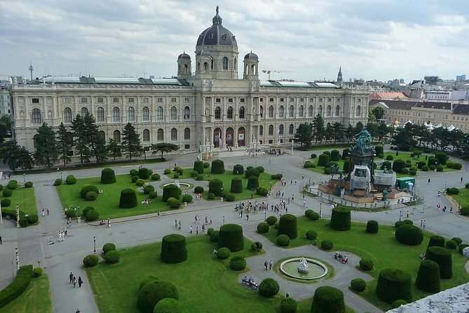 Private Transfer from Salzburg to Vienna: Door-to-door, English-speaking driver - Price check: is $283.61 per person worth it?