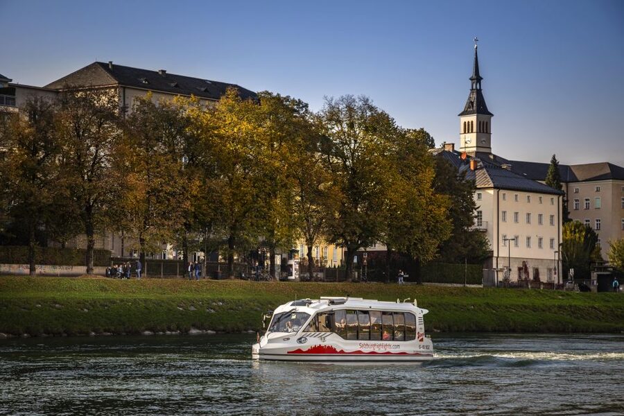 Salzburg: Amphibious Splash Tour on Land & on Water - Mirabell Palace Area: Why This Stop Works for Photos and First-Time Orientation