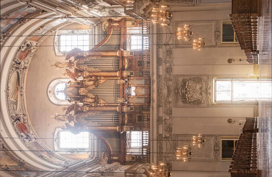 Salzburg Cathedral: Organ Concert at Midday - What You Hear in 30 Minutes: Acoustics, Noon Bells, and Atmosphere