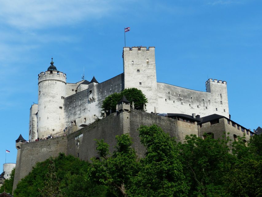 Salzburg: Express Walk with a Local in 60 minutes - Salzburg Cathedral and Mozart’s Birthplace: The Big Names, Made Understandable