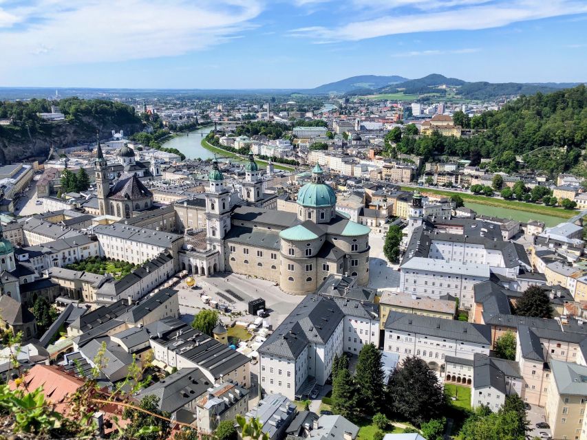 Salzburg: Express Walk with a Local in 60 minutes - Local Tips After the Landmarks: Bars, Cafes, and What to Look For