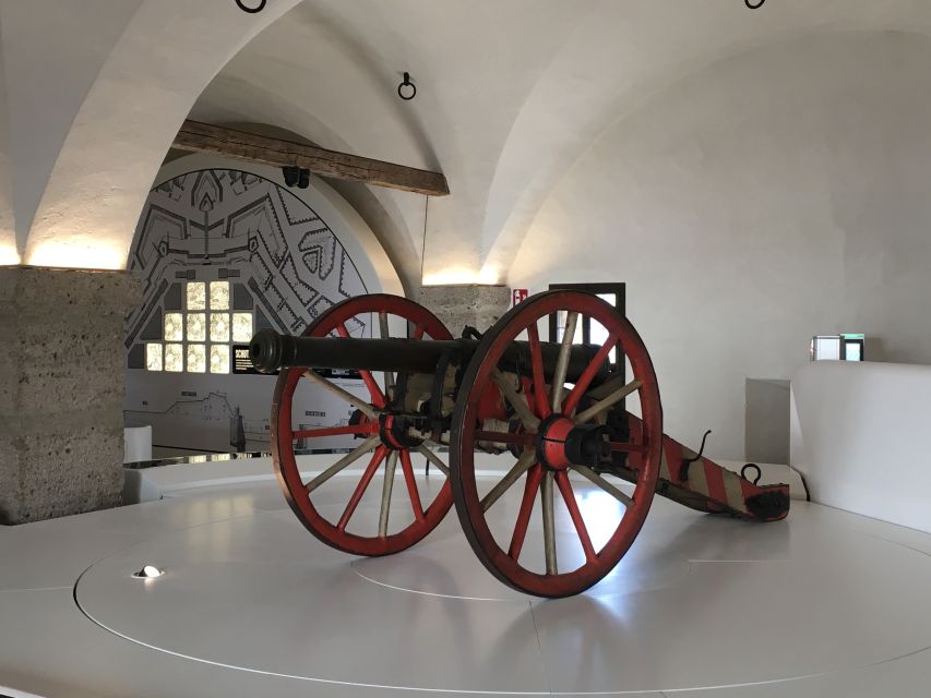 Salzburg: Hohensalzburg Fortress Admission Ticket - Where to Catch Your Breath (Food Is Not Included)