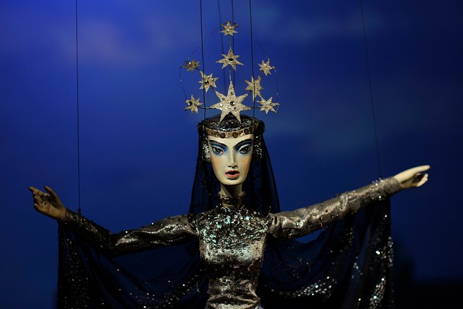 Salzburg Marionette Theater: The Magic Flute SHORT version (1 hour) - The baroque hall with 350 seats (and why you’ll care)