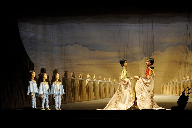 Salzburg Marionette Theater: The Magic Flute SHORT version (1 hour) - What to expect in the room during the performance
