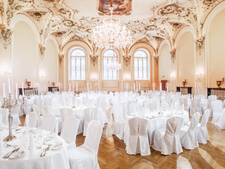 Salzburg: Mozart Concert with Dinner - Finding the venue and choosing the best seat