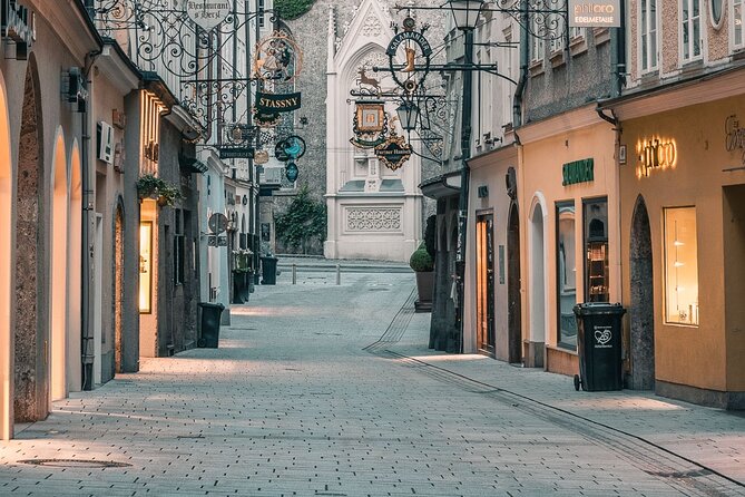 Salzburg Oldtown: Sightseeing Walking Tour with Licensed Local Guide - What’s worth revisiting after the tour ends