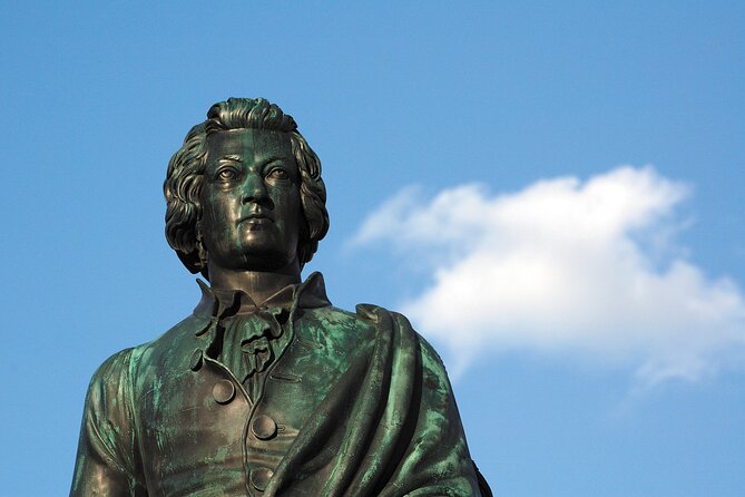 Salzburg On the Traces of Mozart Private Tour - Schloss Leopoldskron: A Quick Palace Photo Moment