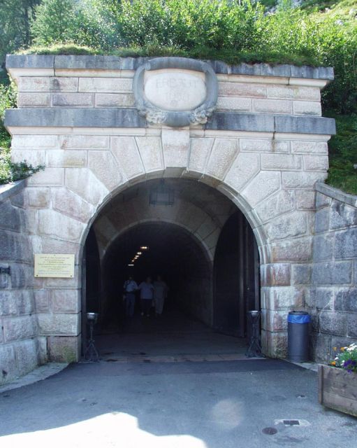 Salzburg: Private Eagle's Nest Tour - Entering Hitler’s former residence: tunnel, elevator, and the fireplace stop