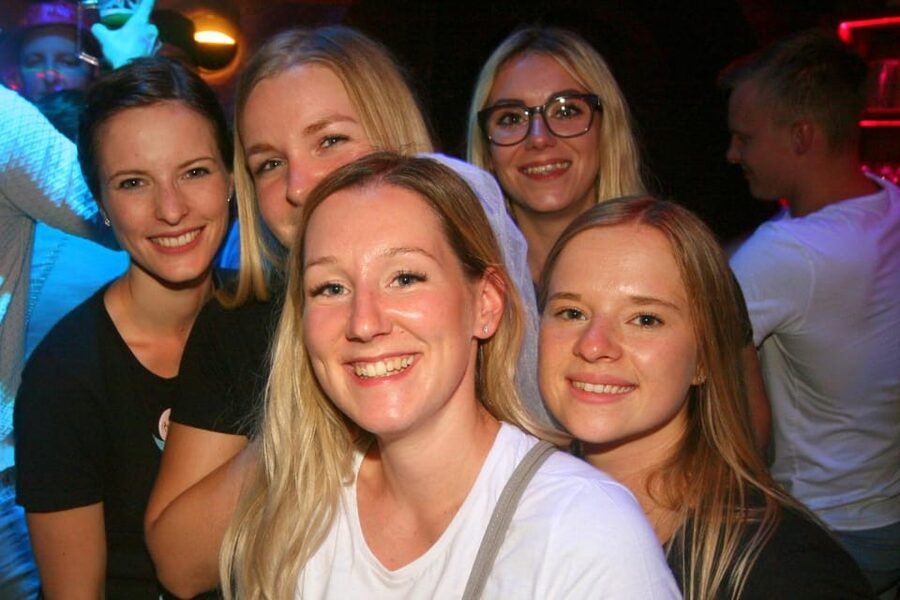 Salzburg: Pubcrawl Tour through best Bars and Clubs in Town - The route: three local bars plus City Beats