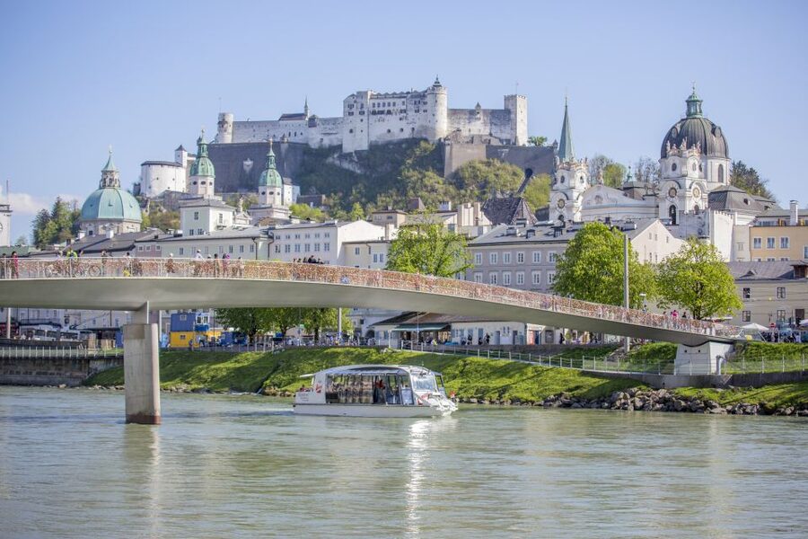 Salzburg: River Cruise, Dinner & Fortress Concert - Old Town to Fortress Hohensalzburg: The Funicular Advantage