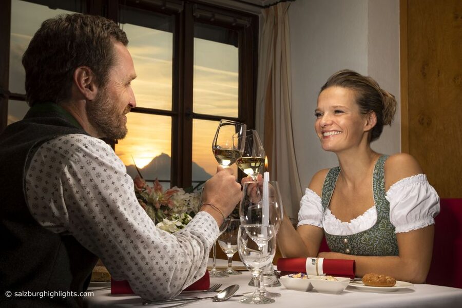 Salzburg: River Cruise, Dinner & Fortress Concert - Dinner at the Panorama Restaurant: Food + the Big View Factor
