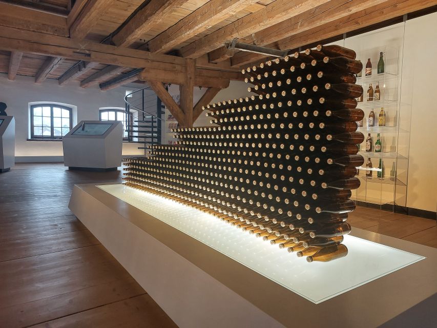 Salzburg: Stiegl Brewery Tour with Beer Tasting - Stairs, timing, and what to wear for a smooth 90 minutes
