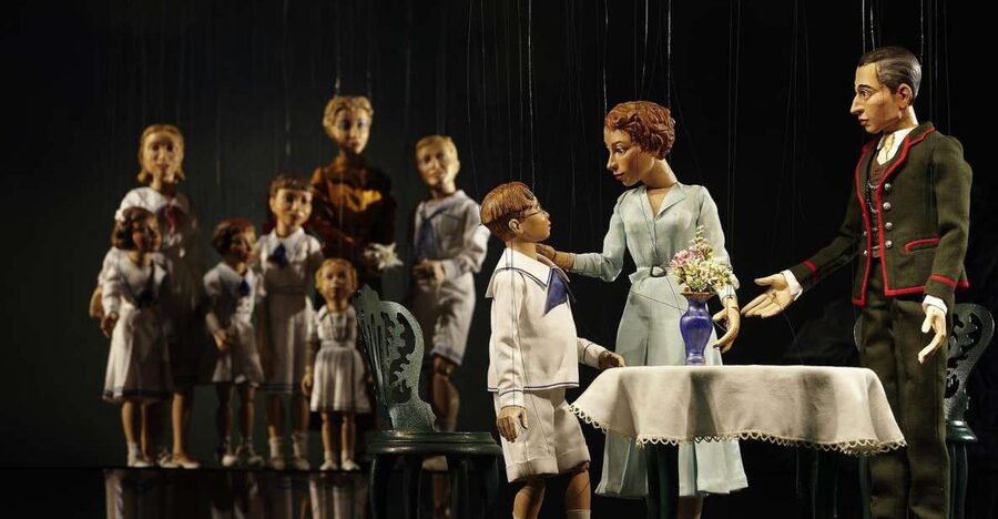 Salzburg: The Sound of Music at Marionette Theater Ticket - Inside the baroque theatre hall: the vibe and your comfort