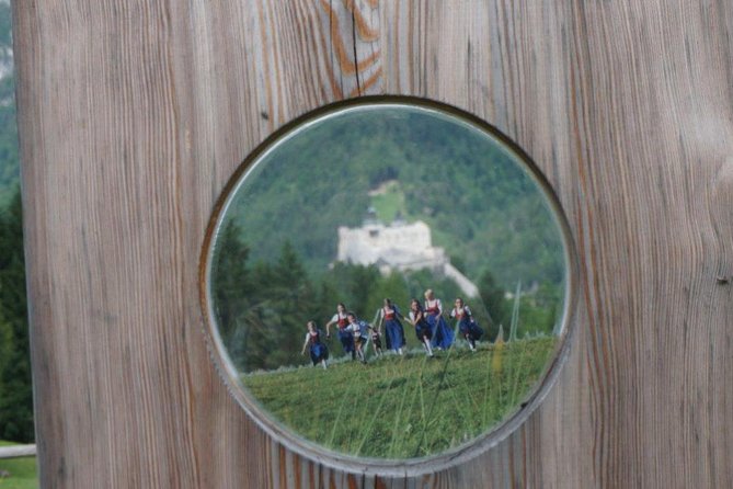 Sound of Music Private Tour including do-re-mi hiking trail - Price and value for a group up to 8
