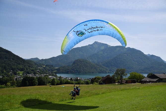 Tandem Paragliding St. Gilgen - Wolfgangsee - Key things that make this St. Gilgen tandem flight special