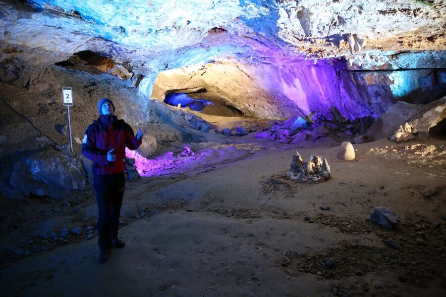 Werfen Ice Caves Private Tour - Inside the Ice World: your guided walk through ice figures